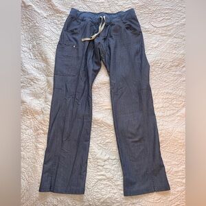 FIGS Women’s Heather Denim Kade Cargo Scrub Pants; Size L Tall